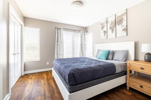 Luxury Downtown Townhome Private Garage Unit 16, Cleveland (photo 8)