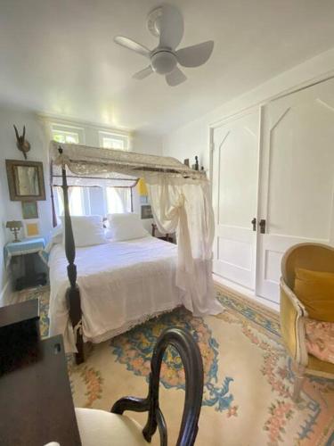 Church Des Artistes in คิงส์ตัน (NY)