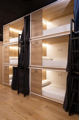 Siesta & Go near Santiago Bernabéu stadion