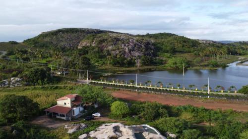 Chalé Encontro das Pedras na Serra (Chale Encontro das Pedras na Serra) in Serra De Sao Bento
