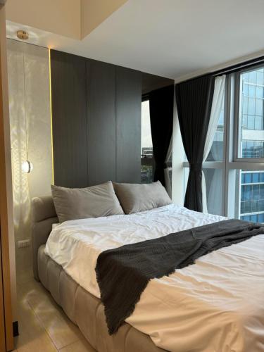 Staycations Up Above 17 at BGC, Manila