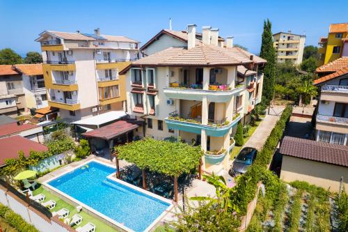 Viesnīcas āriene, Paradise Chernomorets in Černomoretsa