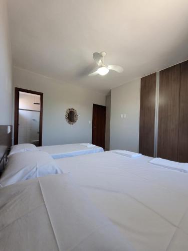 RESIDENCIAL JARDINS - TAPERAPUAN - APTO BEIRA MAR COM 2 QTOS 1 SUÍTE AR WiFi