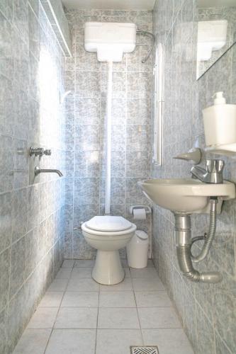 Two-Bedroom Apartment image 9