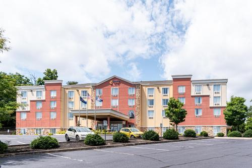 Comfort Suites Near Gettysburg Battlefield Visitor Center in Gettysburg, USA