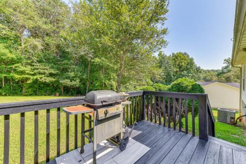 Pet-Friendly Conover Home 7 Mi to Downtown Hickory in Conover, USA