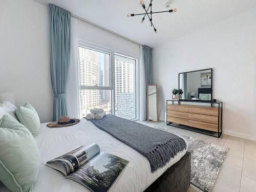 La Vie JBR Gorgeous One Bedroom Beach Access Panoramic Pool, Dubai