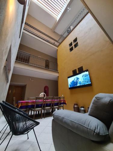 صالة مشتركة/ منطقة التلفزيون, Hotel Arcadia Cuernavaca in Acapantzingo