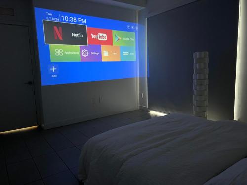Master Bed Room in CALLE OCHO in Miami, USA