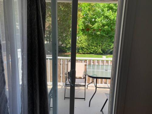 Apartment with a Balcony and Free Parking in Saint-Hyacinthe