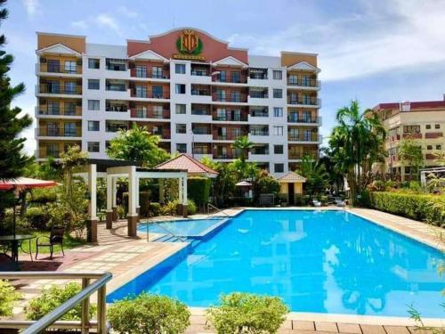 Exterior view of Kelsey's Homestay at Magallanes Residences Condominium