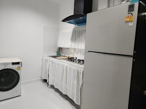 Takraw Rim Kwae in Chong Sadao