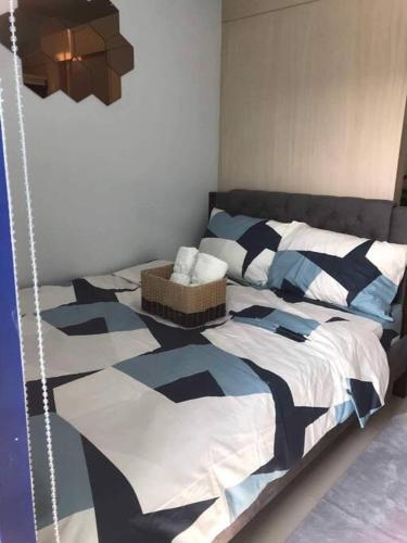 Sea Residences, Tower B by Richnell's Staycation Gabriel, Kawit