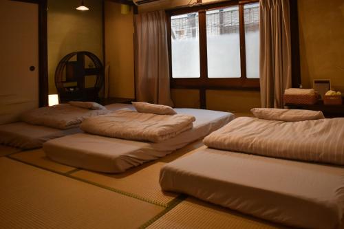Toyooka guesthouse Hostel Act in โทโยโอกะ