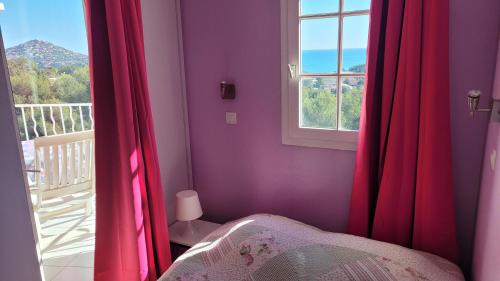 AGAY, Cap Esterel, magnifique vue mer panoramique et Esterel, terrasse, piscines, parking, dernier étage, 3 étoiles, Saint-Raphaël (zdjęcie 6)