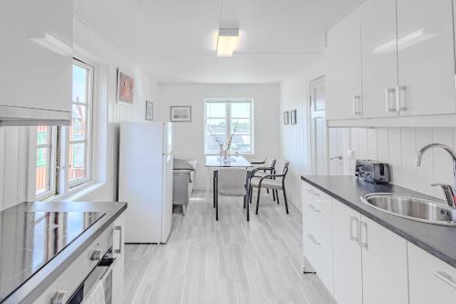 Live Lofoten Fishermen's Cabins Stamsund Norge - Hotelltilbud i siste øyeblikk på Internett