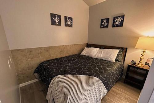 Cozy Studio Close to Ferry in Saint Ignace, USA
