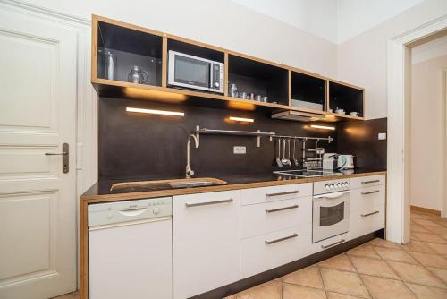 Large and modern apartment in the heart of Prague, Praga (foto 8)