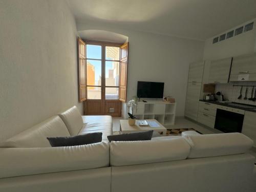 Casa Leonardo, a panoramic view of Cagliari with free car parking, Cagliari (photo 10)