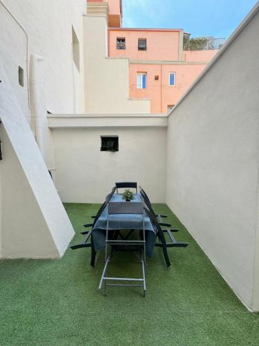 Casa Leonardo, a panoramic view of Cagliari with free car parking, Cagliari (photo 3)