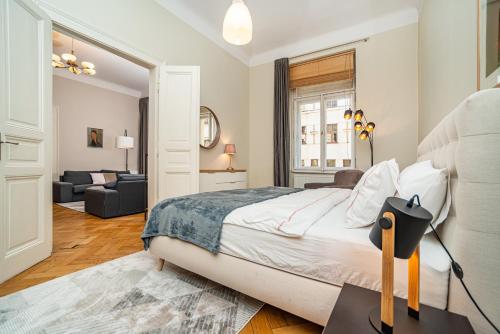 Large and modern apartment in the heart of Prague, Praga (foto 6)