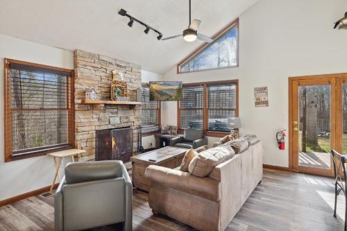 The Aerie cabin in Gatlinburg, USA