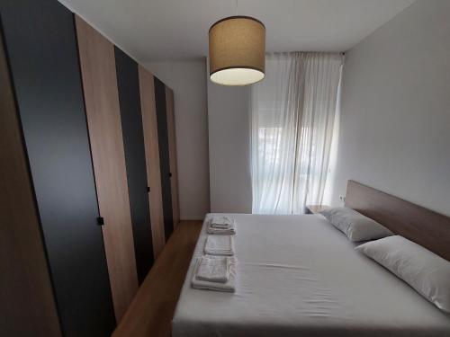 One-Bedroom Premium Apartment image 2