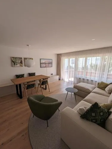 Casa Zundra Alpine Apartment in Flims, Schweiz