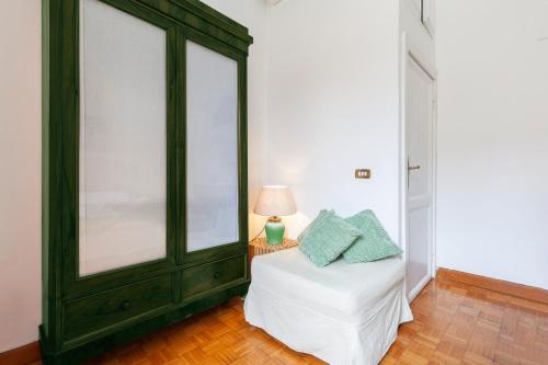 Spanish Steps Historic Apartment, Řím (fotografie 9)