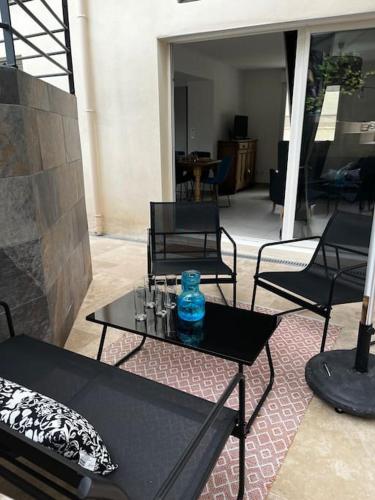 Villa Simone proche Uzes et pont du Gard in Bourdic