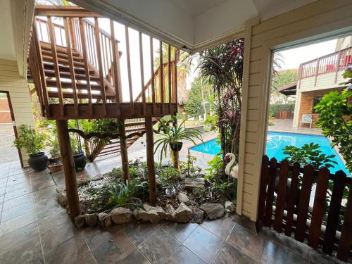 Létesítmények, The Wood House in Richards Bay