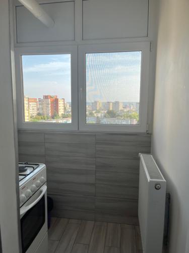Apartment 2 camere 1,3 km Promenada Mall Capacitate 4 persoane in Craiovita Noua