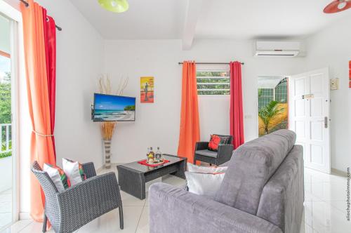 Instalaciones, Cannelle au Refuge de Madiana à Schoelcher (Cannelle au Refuge de Madiana a Schoelcher) in Schœlcher