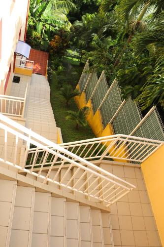 Vista exterior, Cannelle au Refuge de Madiana à Schoelcher (Cannelle au Refuge de Madiana a Schoelcher) in Schœlcher