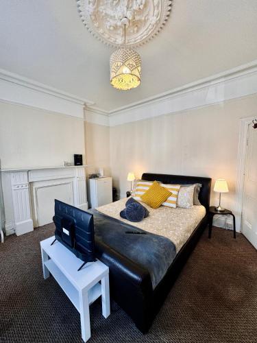 House in Antrim road in โอลด์พาร์ก