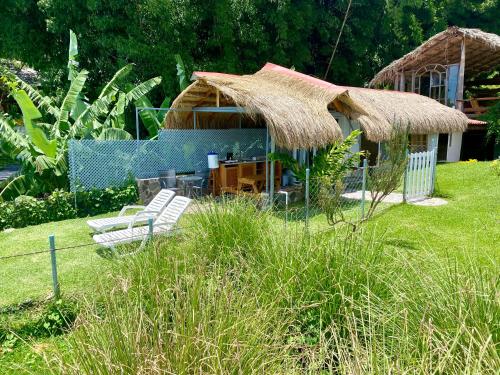 Exterior view, La Bonita at Los Elementos in Santa Cruz la Laguna