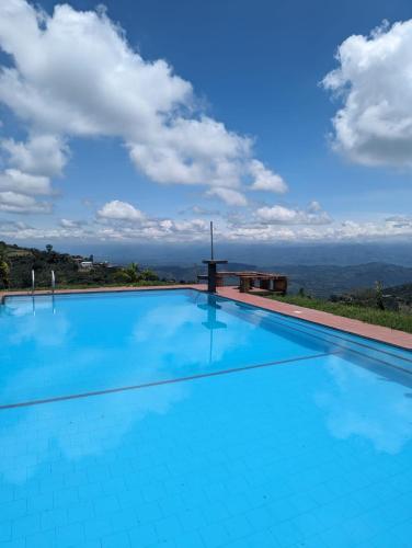 Swimming pool, Casa Grande Coffee House in Marsella