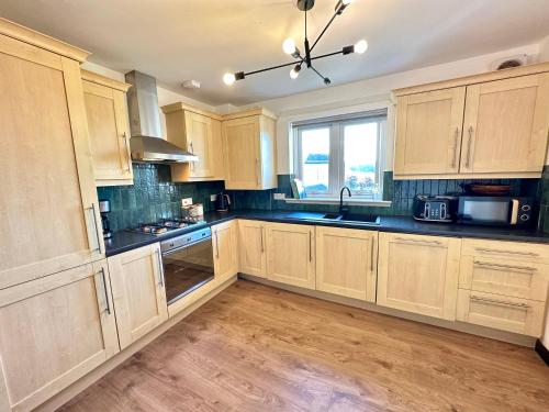 City Centre Getaway in Letham