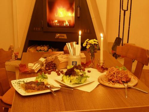 Ételek és italok, Landgasthof Zum Wolfsberg in Dietfurt an der Altmuhl