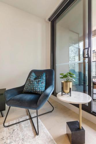 Lavish Condo Prestigious St Kilda Rd Boulevard in St. Kilda Road