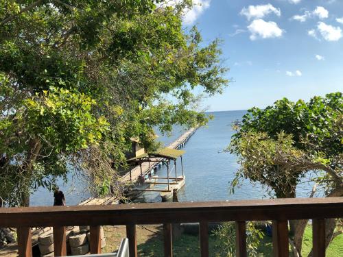 Disthi Pearl Guesthouse in Menjangan