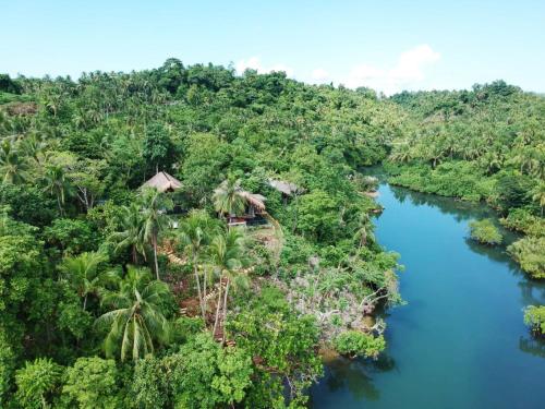 View, Private Villa with Pool - Kalani River Villas in Dapa