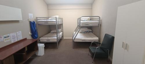 Economy Quadruple Room