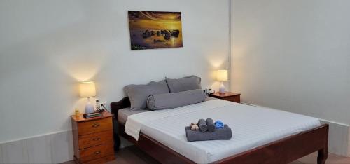 The Purple House, Siem Reap