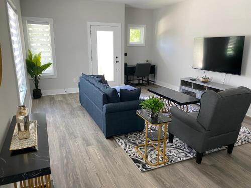 Cozy Modern Retreat in Durham, USA
