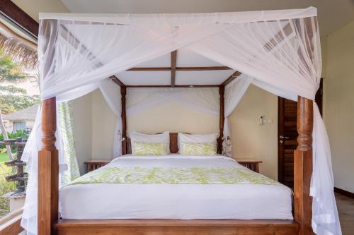Tembo Family Suite room in Mara River Safari Lodge Hotel