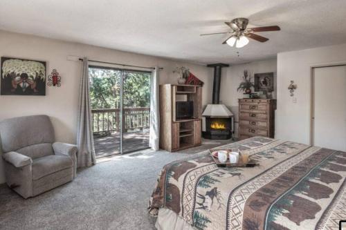 Coronado, Cabin at Ruidoso, with Forest View Coronado, Cabin at Ruidoso, with Forest View