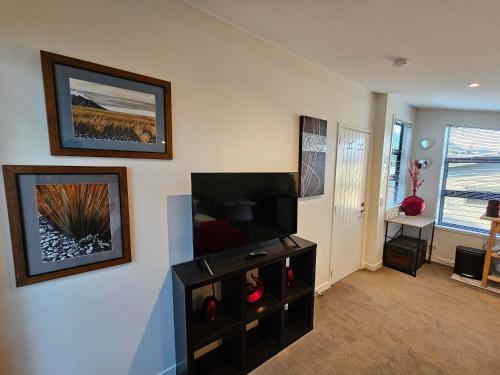 Cosy Queenstown Studio for 2 - image 8