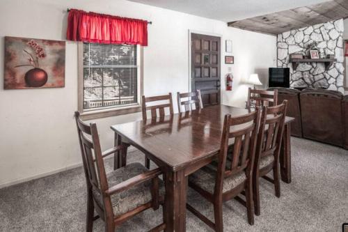 Coronado Cabin at Ruidoso with Forest View - image 13
