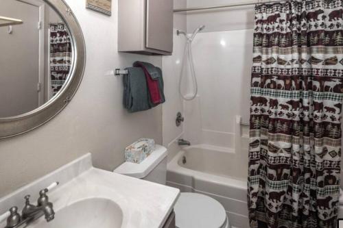 Coronado, Cabin at Ruidoso, with Forest View Coronado, Cabin at Ruidoso, with Forest View